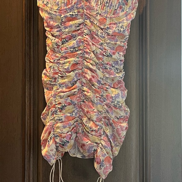 Floral mini dress size small - Picture 3 of 6